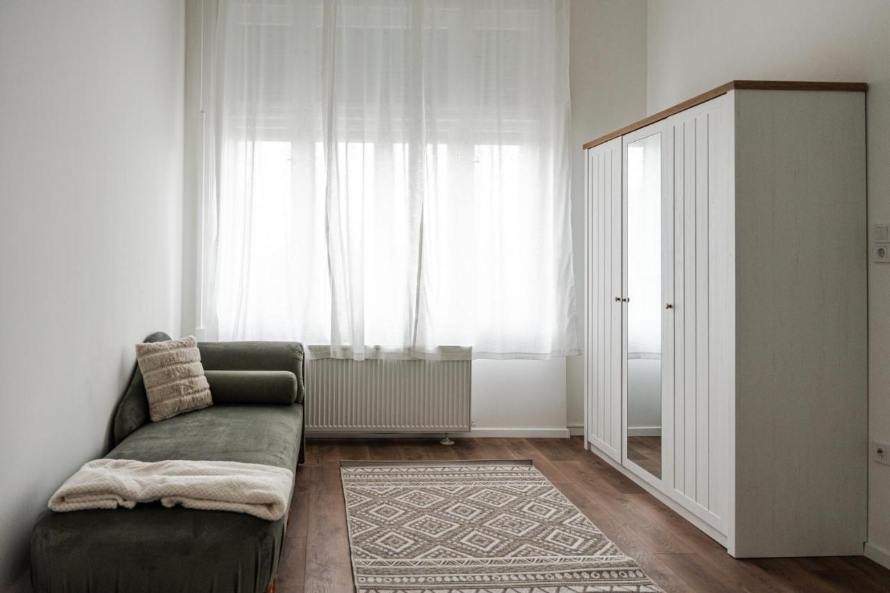 Volenter Lux Apartment Uno Baja Eksteriør billede