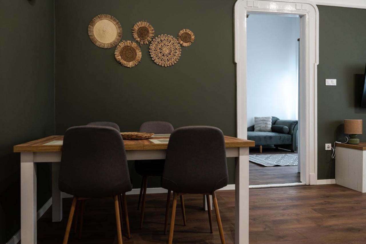 Volenter Lux Apartment Uno Baja Eksteriør billede